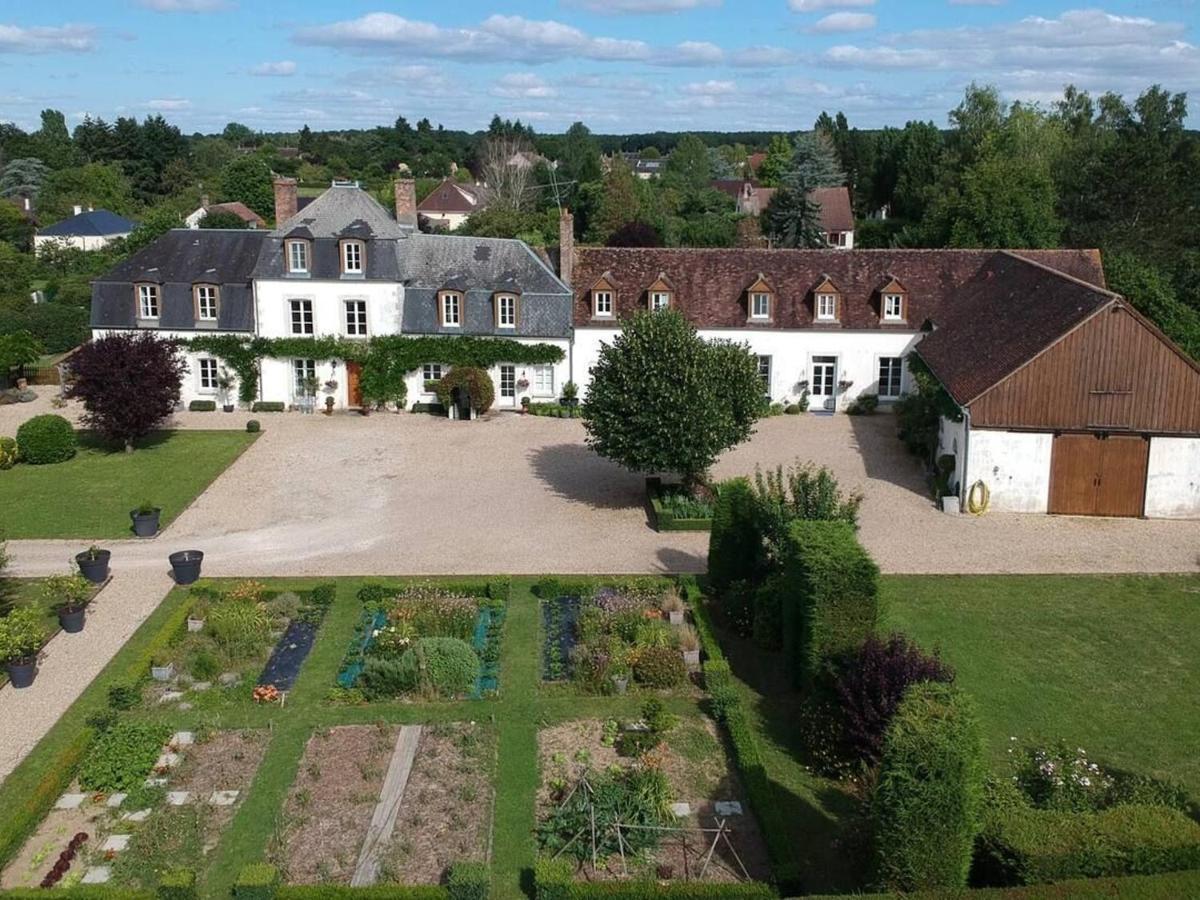 Maison De Famille Pres De Montargis - Elegance Et Confort En Foret - Fr-1-590-354 Paucourt Eksteriør bilde