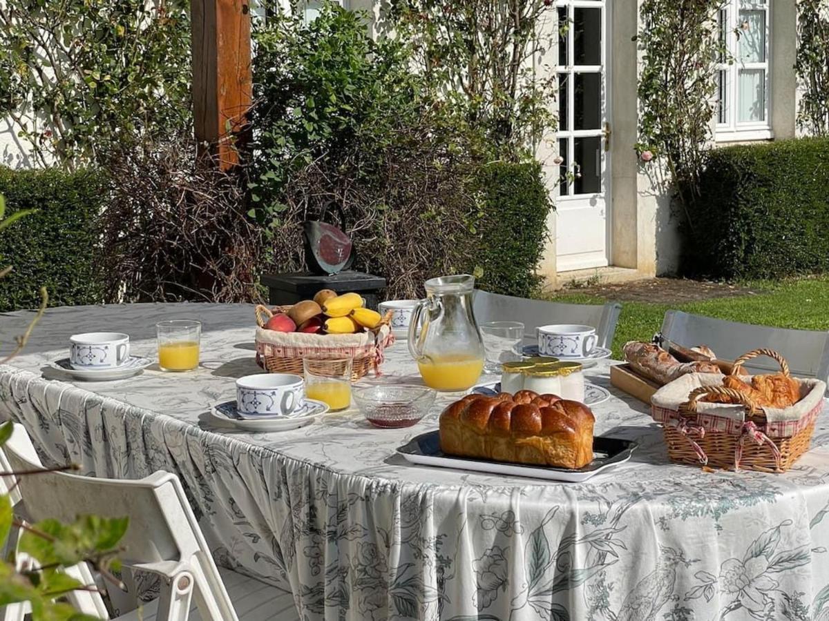 Maison De Famille Pres De Montargis - Elegance Et Confort En Foret - Fr-1-590-354 Paucourt Eksteriør bilde